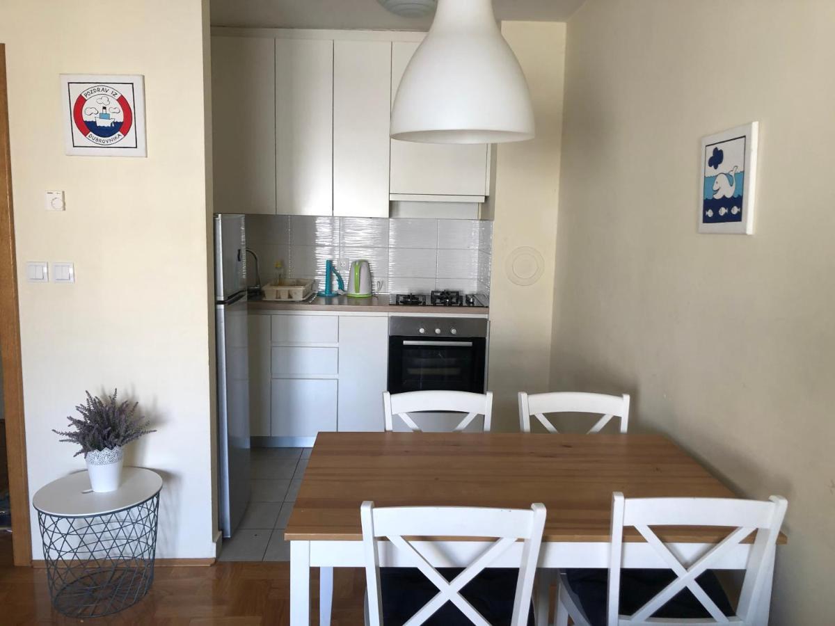 Apartment Maris - Free Parking Zagreb Exterior photo